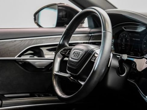 Used 2022 Audi A8 L 3.0T w/ Executive Package AWD/4WD image 18