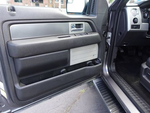 Used 2014 Ford F150 FX4 w/ Equipment Group 402A Luxury AWD/4WD image 17