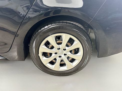Certified 2023 Toyota Corolla LE FWD image 27