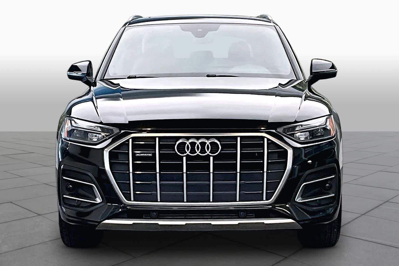 Used 2021 Audi Q5 2.0T Premium w/ Convenience Package AWD/4WD image 4