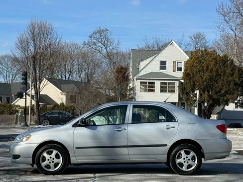 Used 2006 Toyota Corolla S image 8