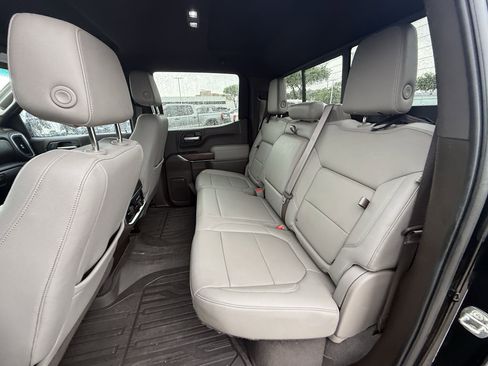 Used 2020 GMC Sierra 1500 SLT image 28