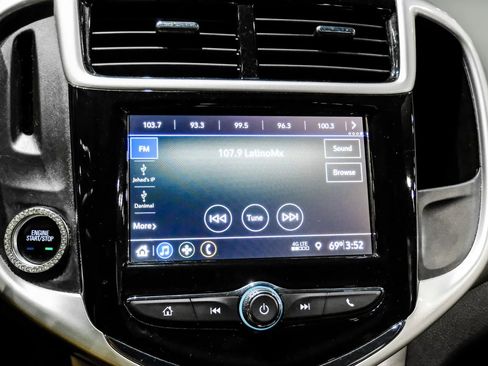 Used 2019 Chevrolet Sonic Premier FWD image 26