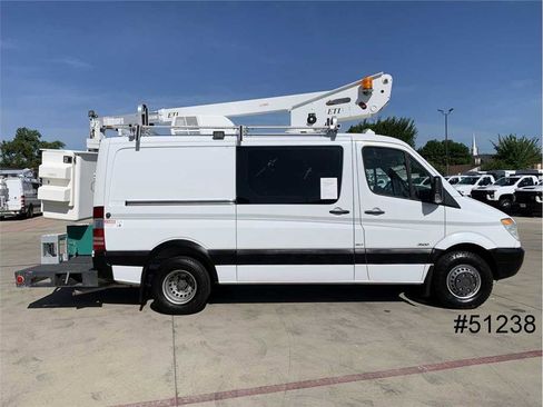 Used 2012 Mercedes-Benz Sprinter 3500 w/ High Idle Fixed Pkg image 7