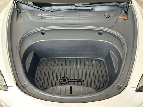 Used 2021 Tesla Model 3 Standard Range Plus RWD image 10