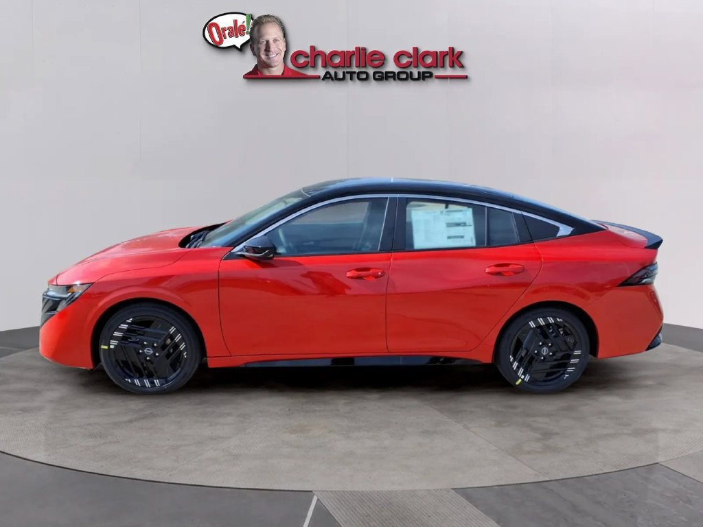 New 2026 Nissan Sentra SR w/ Floor Mat Package FWD image 2