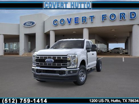 New 2026 Ford F350 XL w/ XL Chrome Package image 2