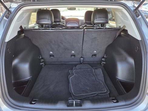 Used 2020 Jeep Compass Latitude image 13