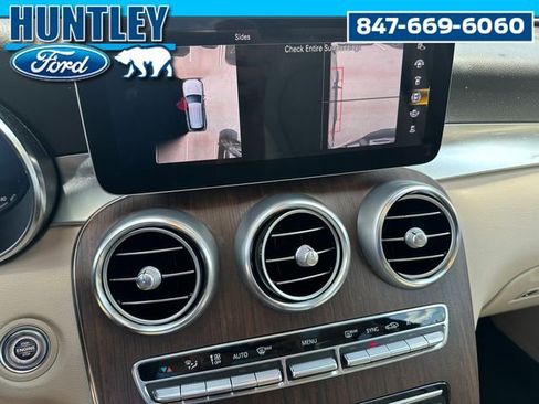 Used 2022 Mercedes-Benz GLC 300 4MATIC w/ Premium Package Lite image 27