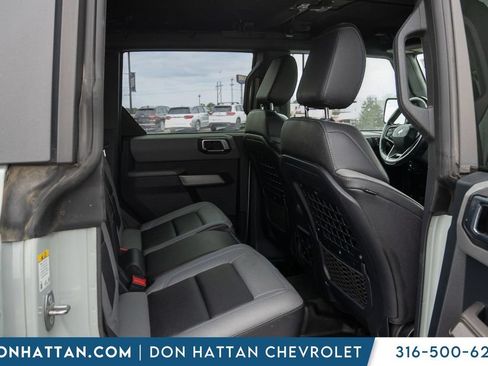 Used 2022 Ford Bronco Black Diamond AWD/4WD image 24