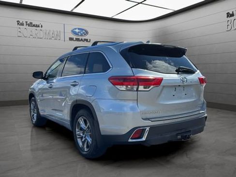 Used 2019 Toyota Highlander Limited Platinum AWD/4WD image 7