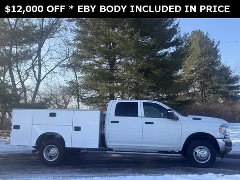 New 2024 RAM 3500 Tradesman w/ Chrome Appearance Group image 2