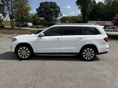 Used 2017 Mercedes-Benz GLS 450 4MATIC image 2