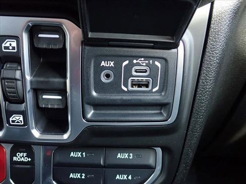 New 2026 Jeep Gladiator Mojave image 20