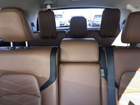 Used 2024 Nissan Pathfinder Platinum w/ Cargo Package image 23