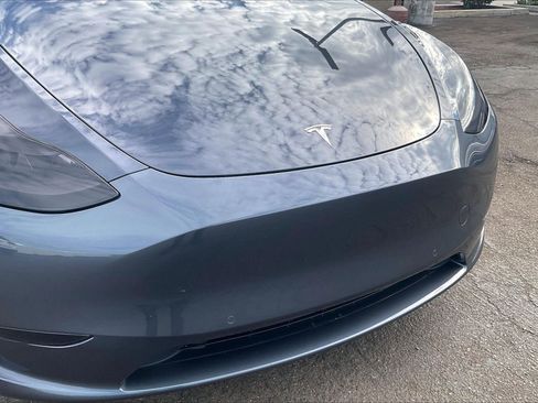 Used 2022 Tesla Model Y Performance AWD/4WD image 27