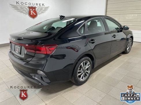 Used 2023 Kia Forte LXS FWD image 7