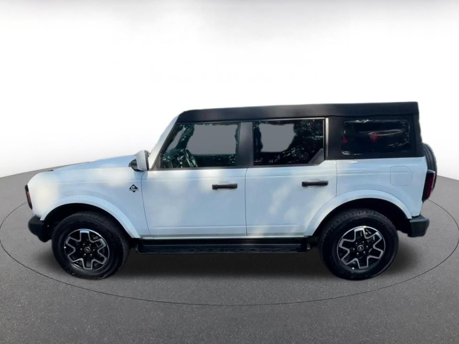 Used 2026 Ford Bronco Outer Banks AWD/4WD image 7