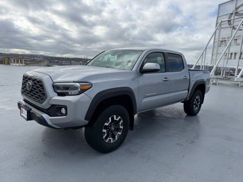 Certified 2020 Toyota Tacoma TRD Off-Road image 5