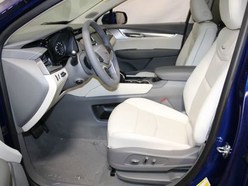 New 2026 Cadillac XT5 Premium Luxury FWD image 5
