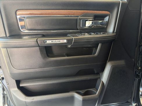 Used 2018 RAM 2500 Laramie AWD/4WD image 13