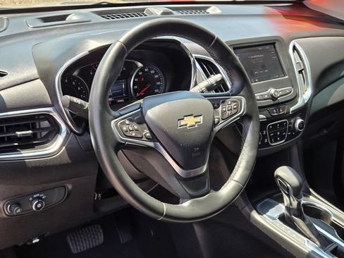 Certified 2023 Chevrolet Equinox LT FWD image 18