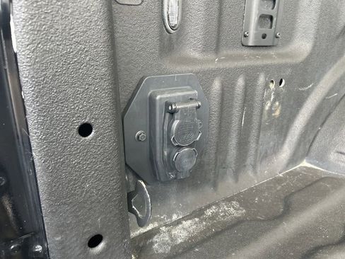 Used 2024 Ford F350 Lariat image 35