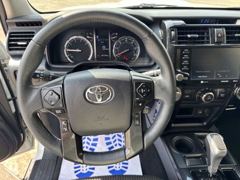 Used 2024 Toyota 4Runner TRD Off-Road image 37