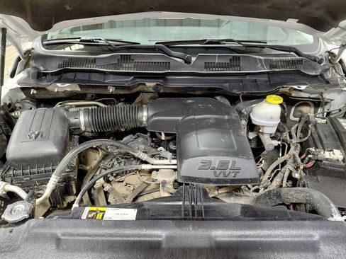 Certified 2022 RAM 1500 Classic SLT w/ Electronics Group AWD/4WD image 15