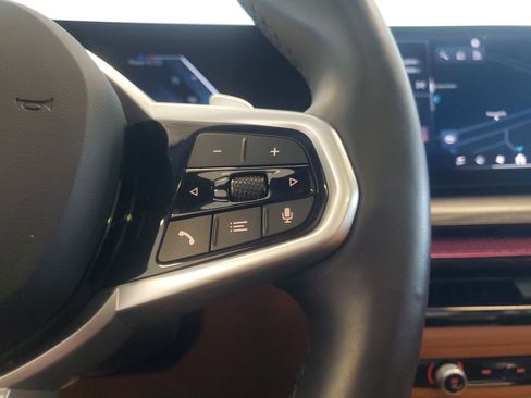 Used 2025 BMW 330i xDrive Sedan w/ M Sport Package image 27