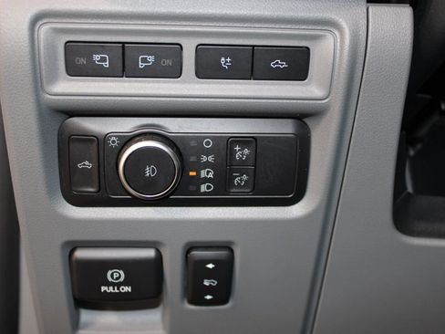 Used 2021 Ford F150 XLT w/ Equipment Group 302A High RWD image 23