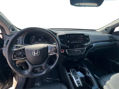 Used 2022 Honda Pilot Touring image 23