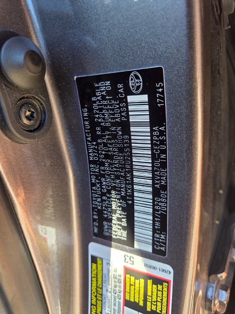 Used 2024 Toyota Camry XSE FWD image 32