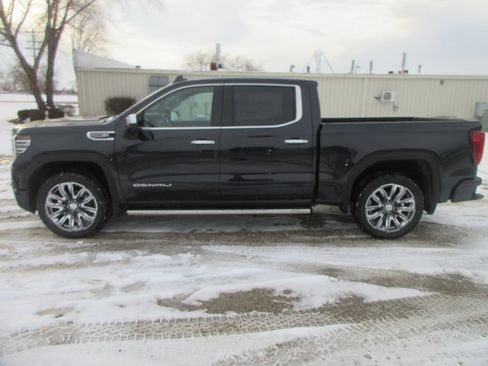 New 2026 GMC Sierra 1500 Denali image 10
