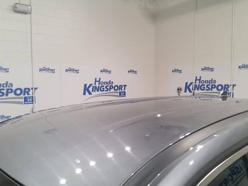 Used 2024 Nissan Rogue SV image 41