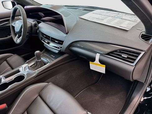 New 2026 Cadillac CT5 V Blackwing w/ Precision Package RWD image 32