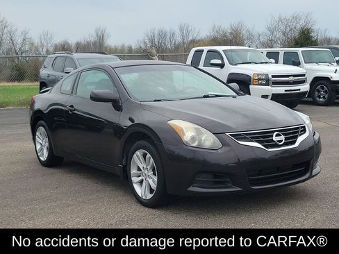 Used 2010 Nissan Altima 2.5 S w/ Convenience Pkg image 2