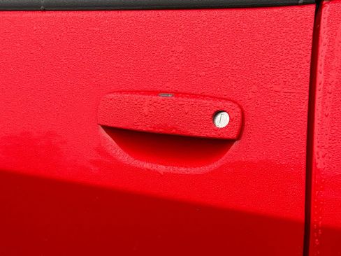 Used 2020 Dodge Challenger R/T image 18