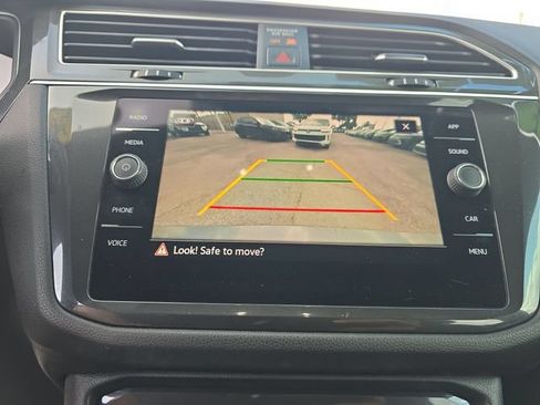 Used 2024 Volkswagen Tiguan SE R-Line FWD image 22