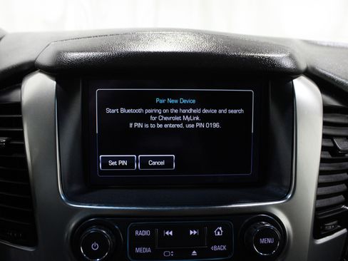 Used 2020 Chevrolet Suburban Premier image 17