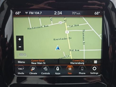 Used 2018 Jeep Compass Latitude w/ Popular Equipment Group AWD/4WD image 21
