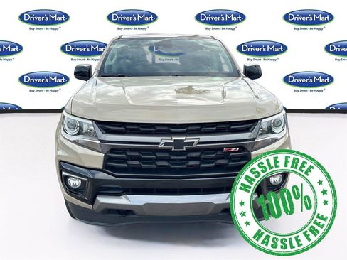 Used 2021 Chevrolet Colorado Z71 w/ Safety Package RWD image 2