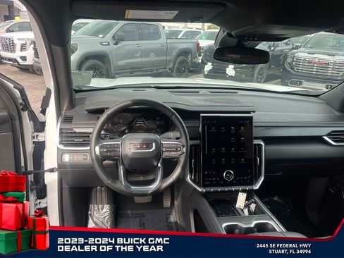 Certified 2025 GMC Acadia Elevation image 27