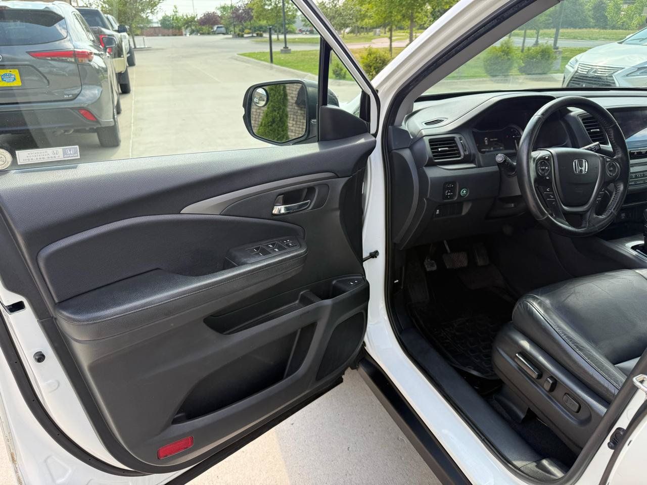 Used 2018 Honda Pilot EX-L image 8