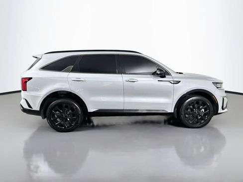 Used 2022 Kia Sorento SX AWD/4WD image 4