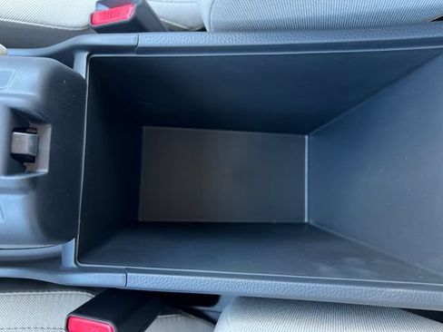 New 2027 Honda HR-V LX image 25