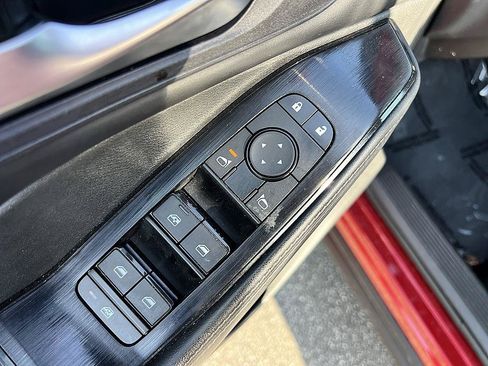 Certified 2023 Nissan Rogue SV w/ SV Premium B Package FWD image 21