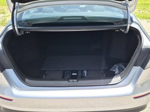 Used 2025 Honda Accord SE image 28