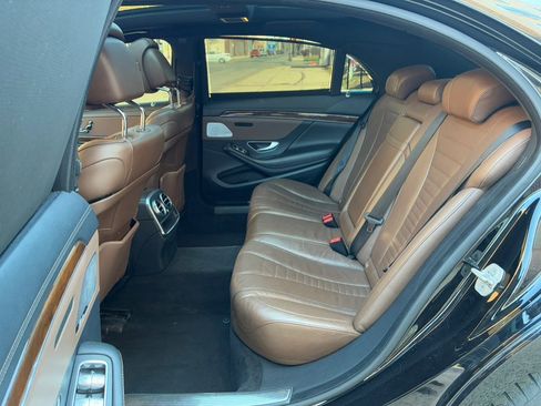 Used 2014 Mercedes-Benz S 550 Sedan image 11