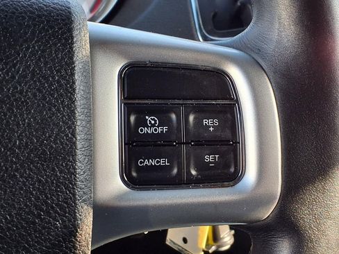 Used 2017 Dodge Grand Caravan GT image 24